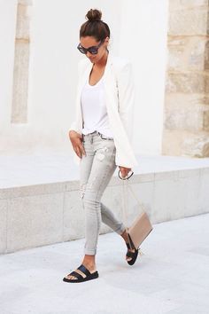 minimal classic with flats